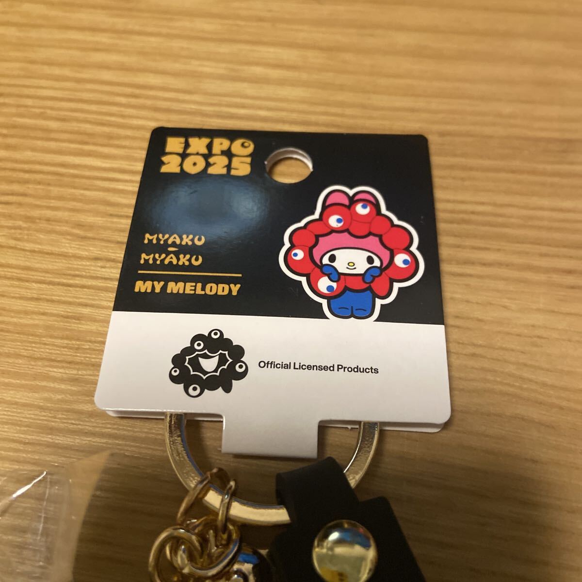 大坂萬博　黒ミャクミャクキーホルダー　マイメロ