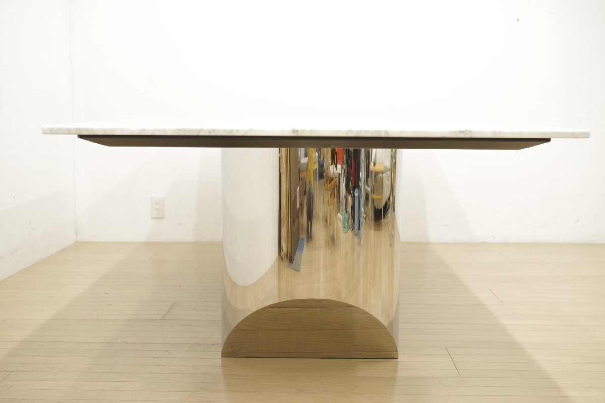 Minotti ミノッティ WEDGE ウェッジ CALACATTA MARBLE TOP カラカッタマーベル ダイニングテーブル 4～6人用 大理石天板 モダン イタリア制