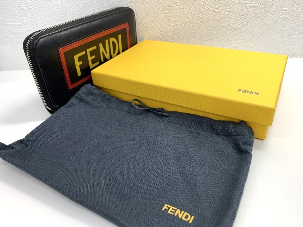 FENDI フェンディ ボキャブラリー LOVE 長財布 【中古】 ブランド 小物 箱付き ラウンドファスナー ウォレット GIN54595_画像10