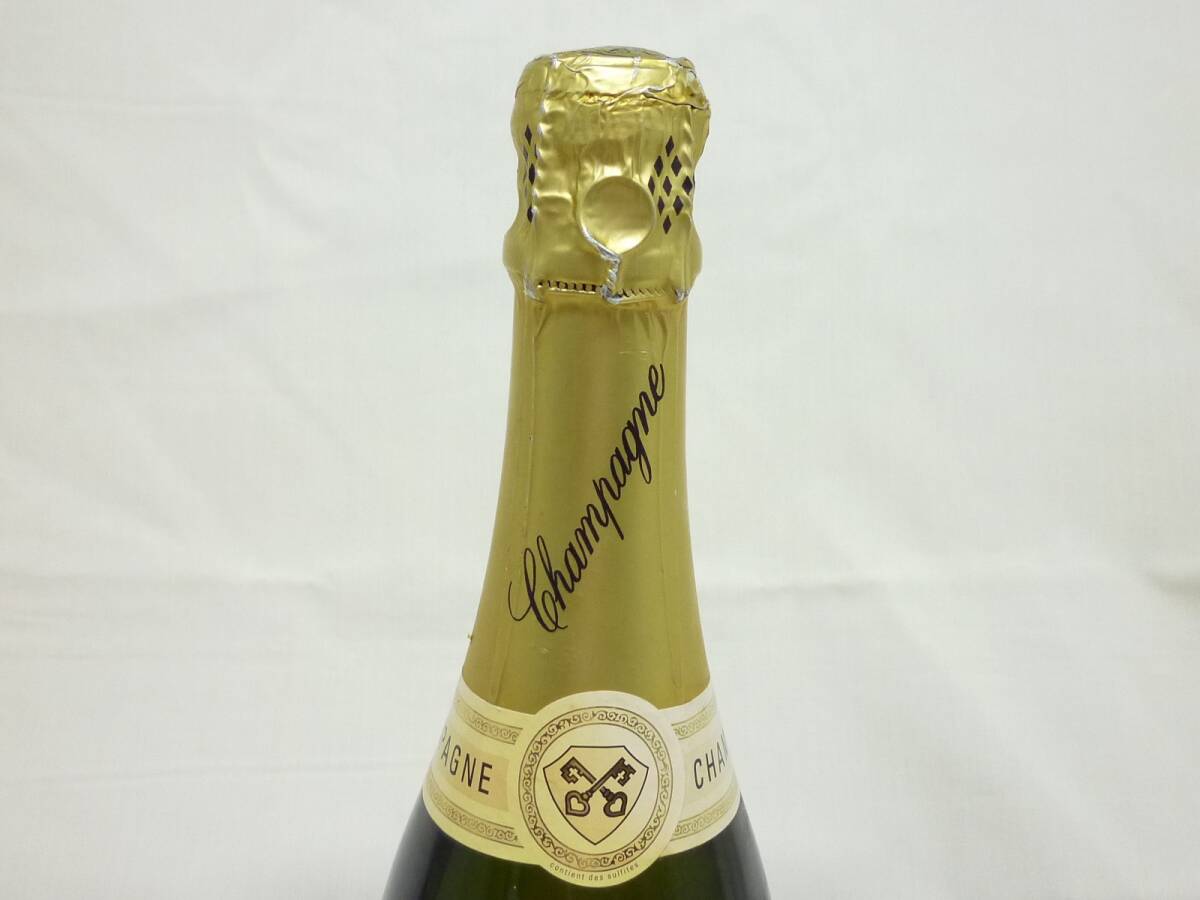 ★未開栓★J.M.Gobillard JMゴビヤール ブリュット トラディション シャンパン 750ml 12% ※同梱不可 OFM63196O