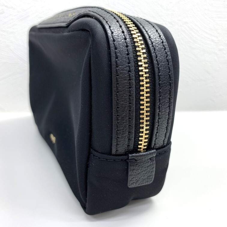 アニヤハインドマーチ ANYA HINDMARCH ポーチ ブラック(BLACK) 【中古】 メイクポーチ 保存袋付き 小物入れ GIN54437_画像3