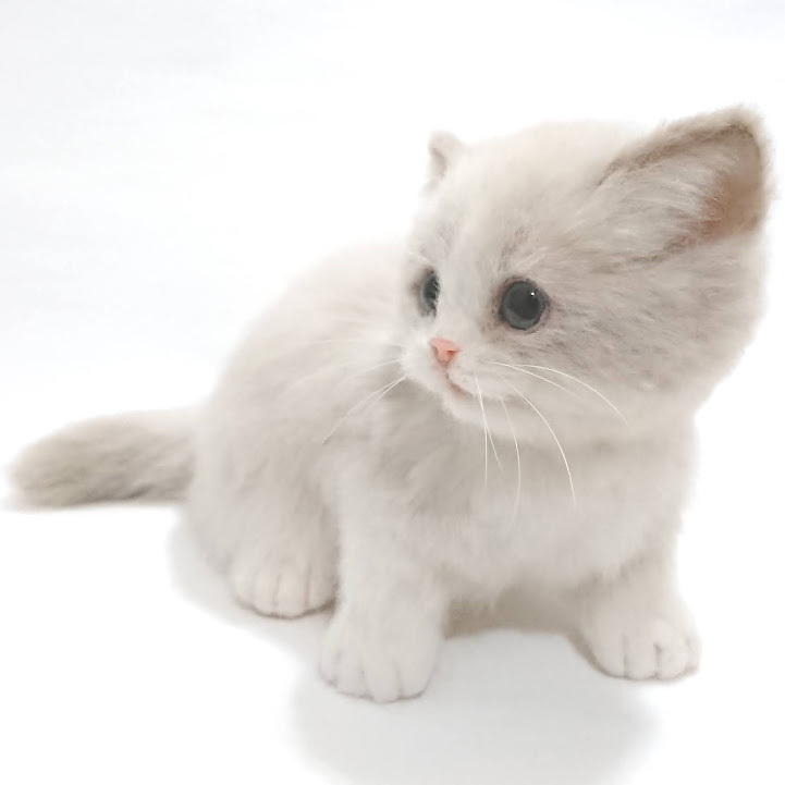 LocoMocoNeco 羊毛フェルト 貓 ラグドールの子貓 ハンドメイド リアル ドール インテリア ろこもこねこ