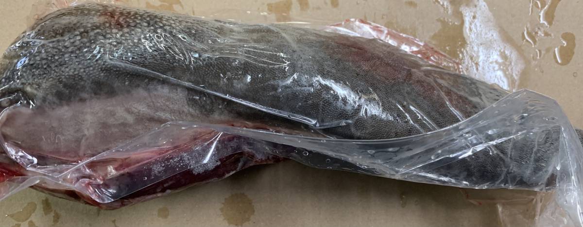 和牛一頭買い！！安心?安全?信頼 北海道産黒毛和牛霜降り 和牛タン 牛たん 約1.0キロ? バーベキューBBQ 用途多彩 丸ごと1本10kg迄同梱可