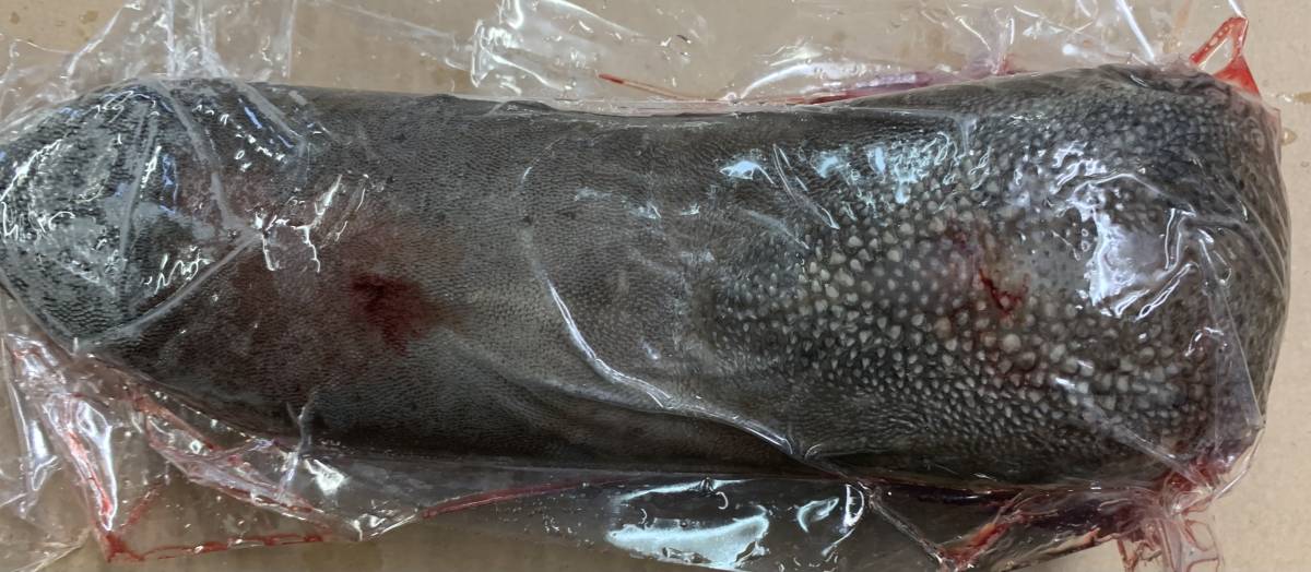 和牛一頭買い！！安心?安全?信頼 北海道産黒毛和牛霜降り 和牛タン 牛たん 約1.0キロ? バーベキューBBQ 用途多彩 丸ごと1本10kg迄同梱可