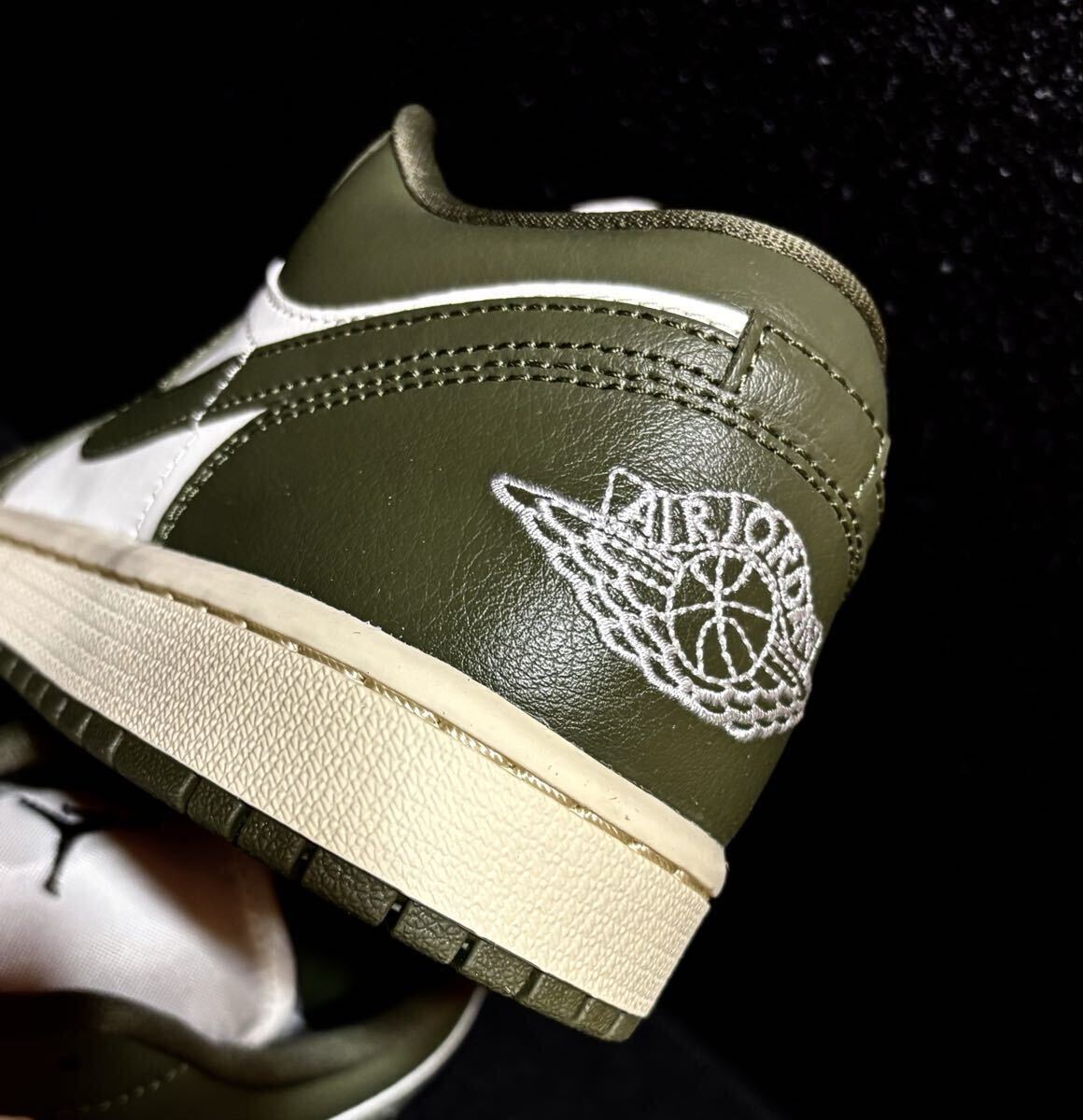 ☆送料込■新品26.0cm■ナイキ エア ジョーダン１LOW セイル/ココナッツミルク/ミディアムオリーブAIR JORDAN 1 【定価.16500円】_画像8