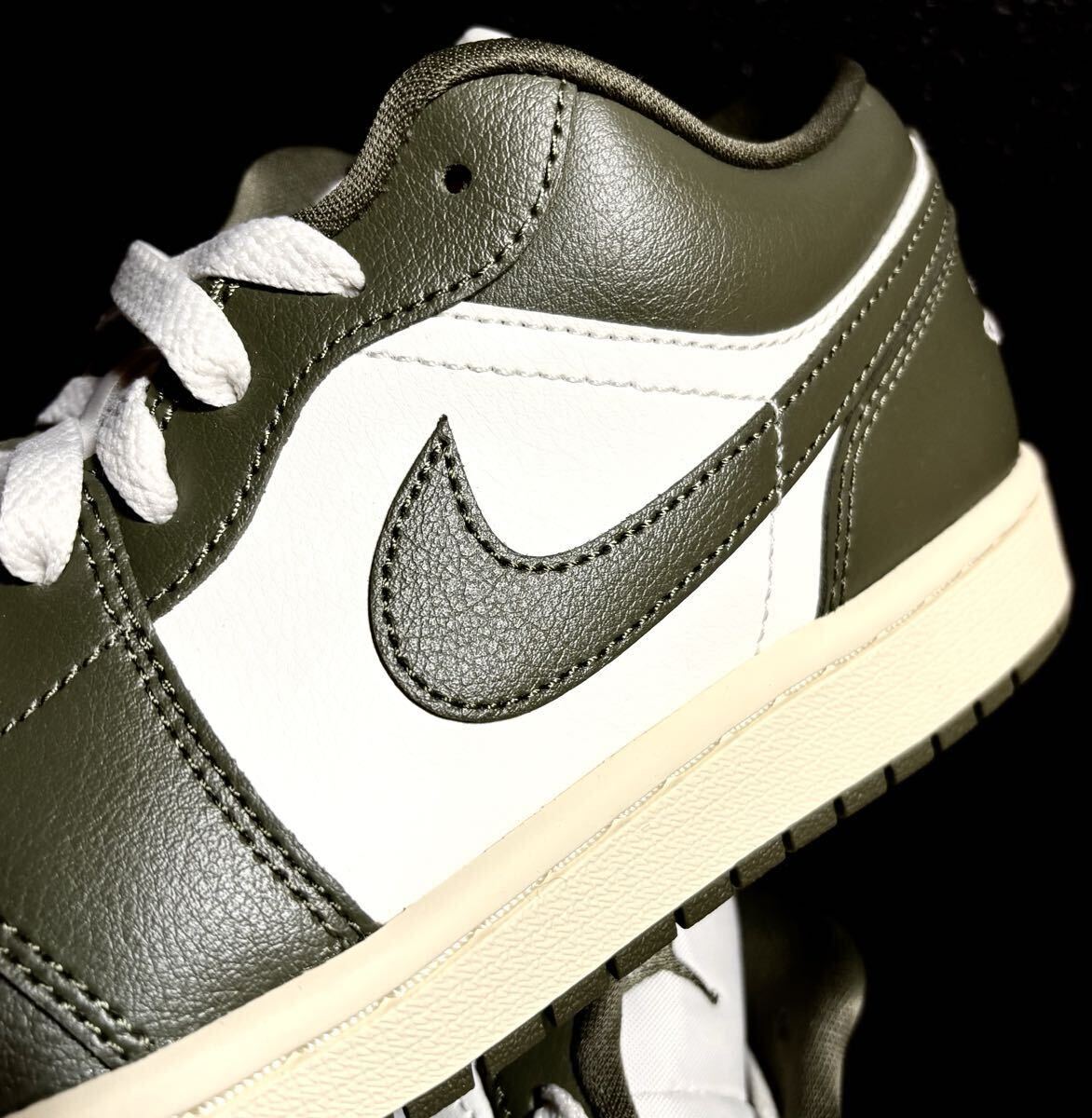 ☆送料込■新品26.0cm■ナイキ エア ジョーダン１LOW セイル/ココナッツミルク/ミディアムオリーブAIR JORDAN 1 【定価.16500円】_画像7