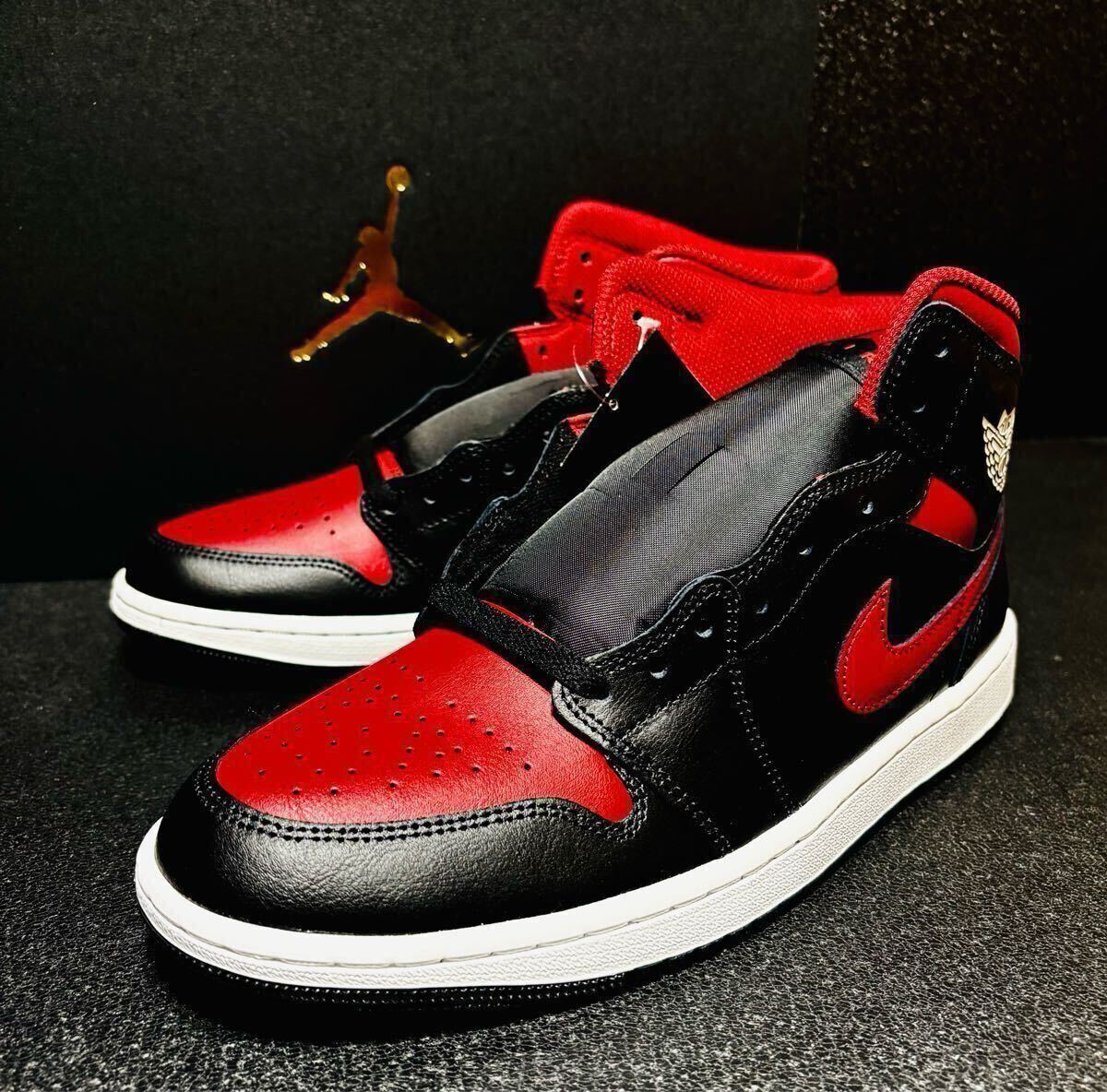 ☆送料込■新品28.5cm■ナイキ エア ジョーダン１MID ブラック/サミットホワイト/バーシティレッドAIR JORDAN 1 【定価.18700円】_画像8