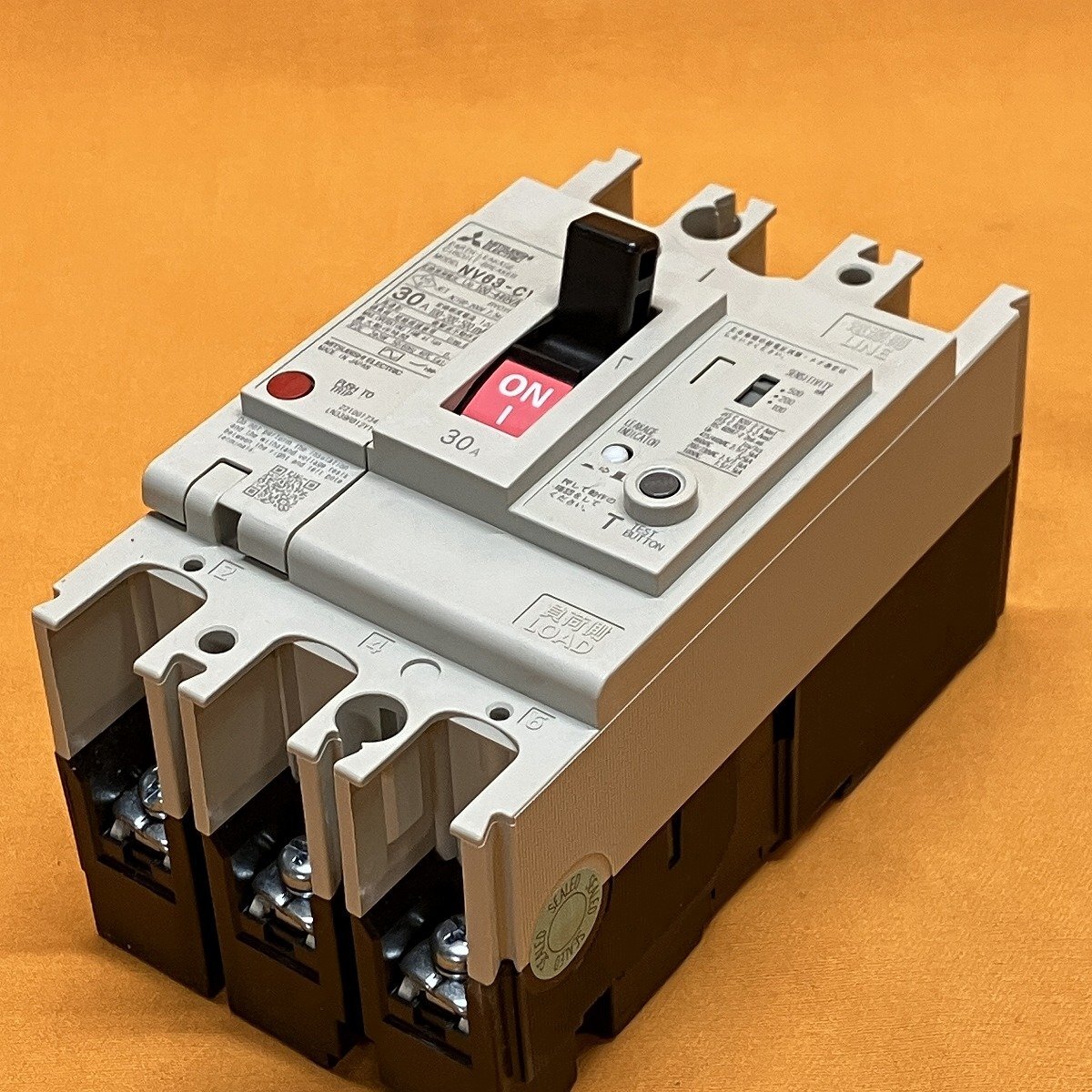 漏電ブレーカー 三菱電機 NV63-CV 3P 30A サテイゴー_画像3