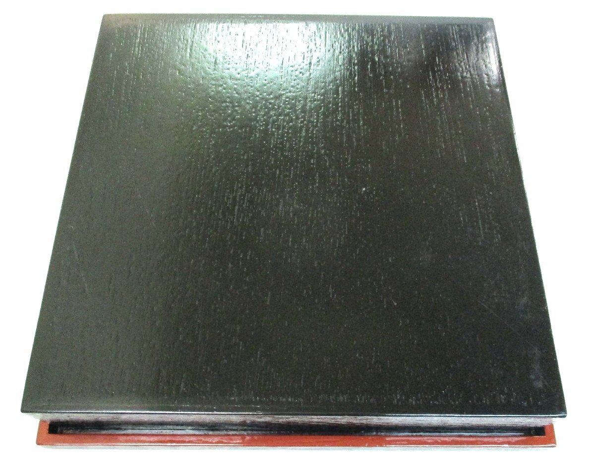  коробка для завтрака 8.5 размер hegi глаз сосна цветок .4 шт крышка есть перегородка . 10 знак есть размер 25.7x25.7x5cm б/у прекрасный товар 88180 *