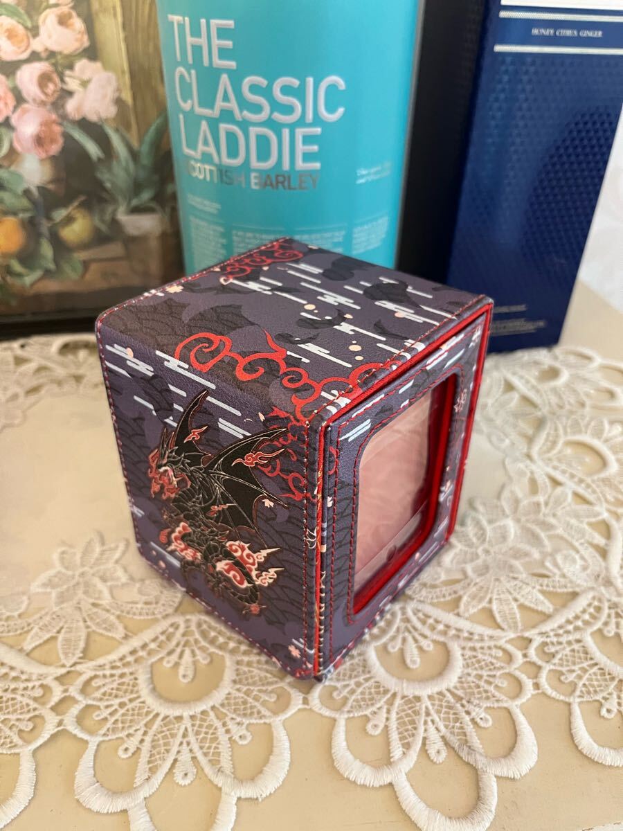 遊戯王　ディスプレイ付き　デッキケース　真紅眼　レッドアイズ　ダイス　ローダー付_画像2