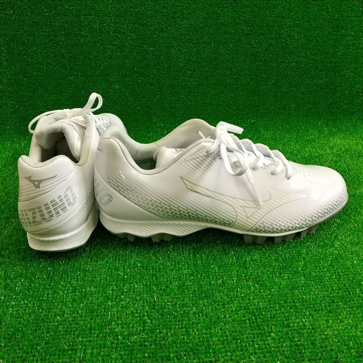 59 激安 ミズノ ポイントスパイク ホワイト 27.0cm 11GP222101 3E ウェーブライトレボ 新品_画像4