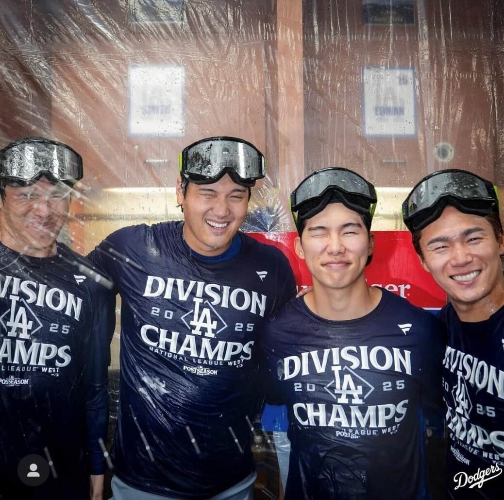 ドジャース、佐々木朗希投手　　直筆サインボール