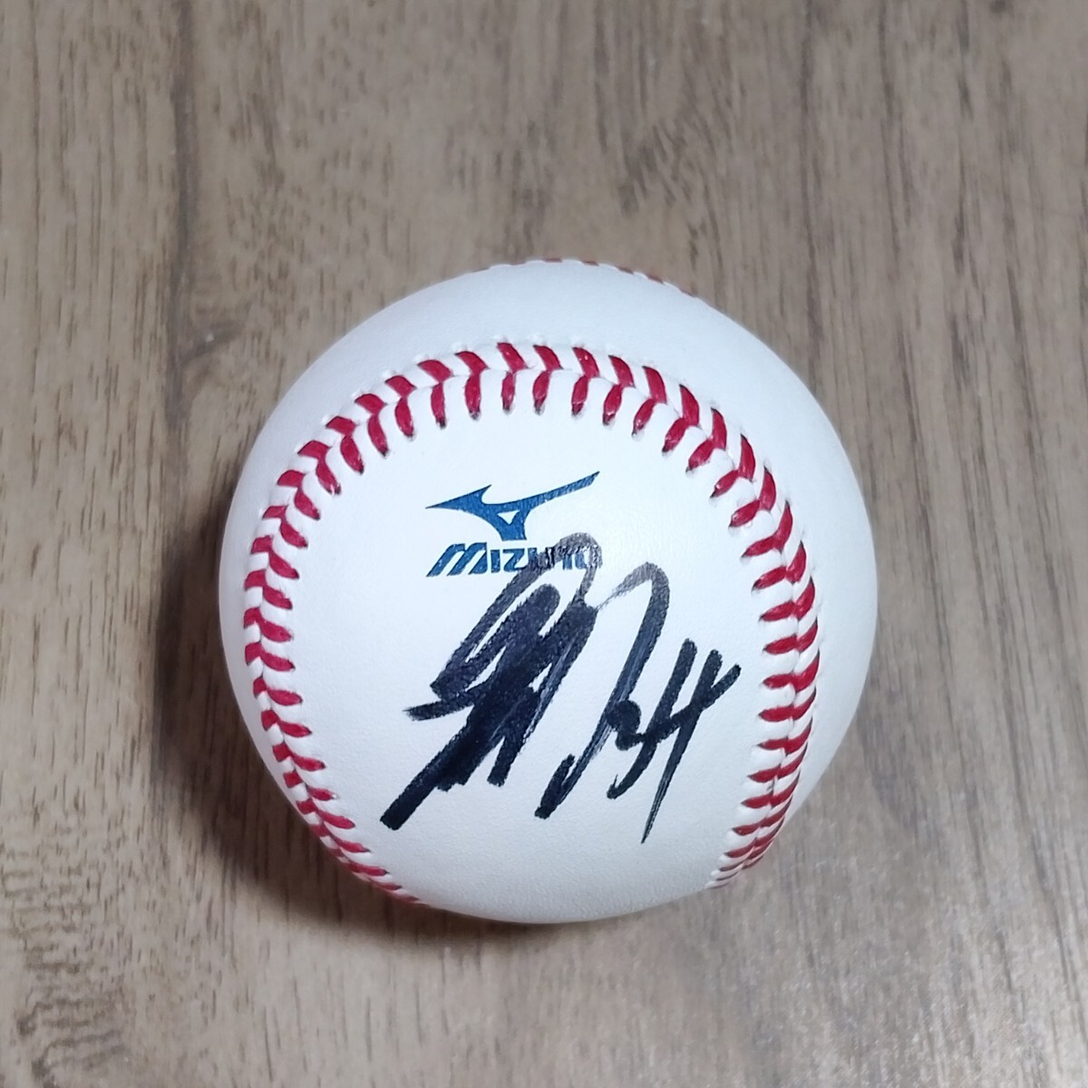 レッドソックス吉田正尚選手　　　直筆サインボール　NPBオーセンティックボール