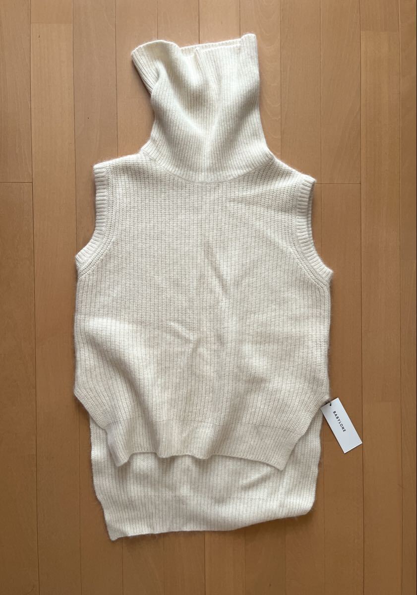 BABYLONE 新品未使用 バビロン 7Gカタアセタート ニットベスト ニット ベスト ホワイト ノースリーブニット _画像2