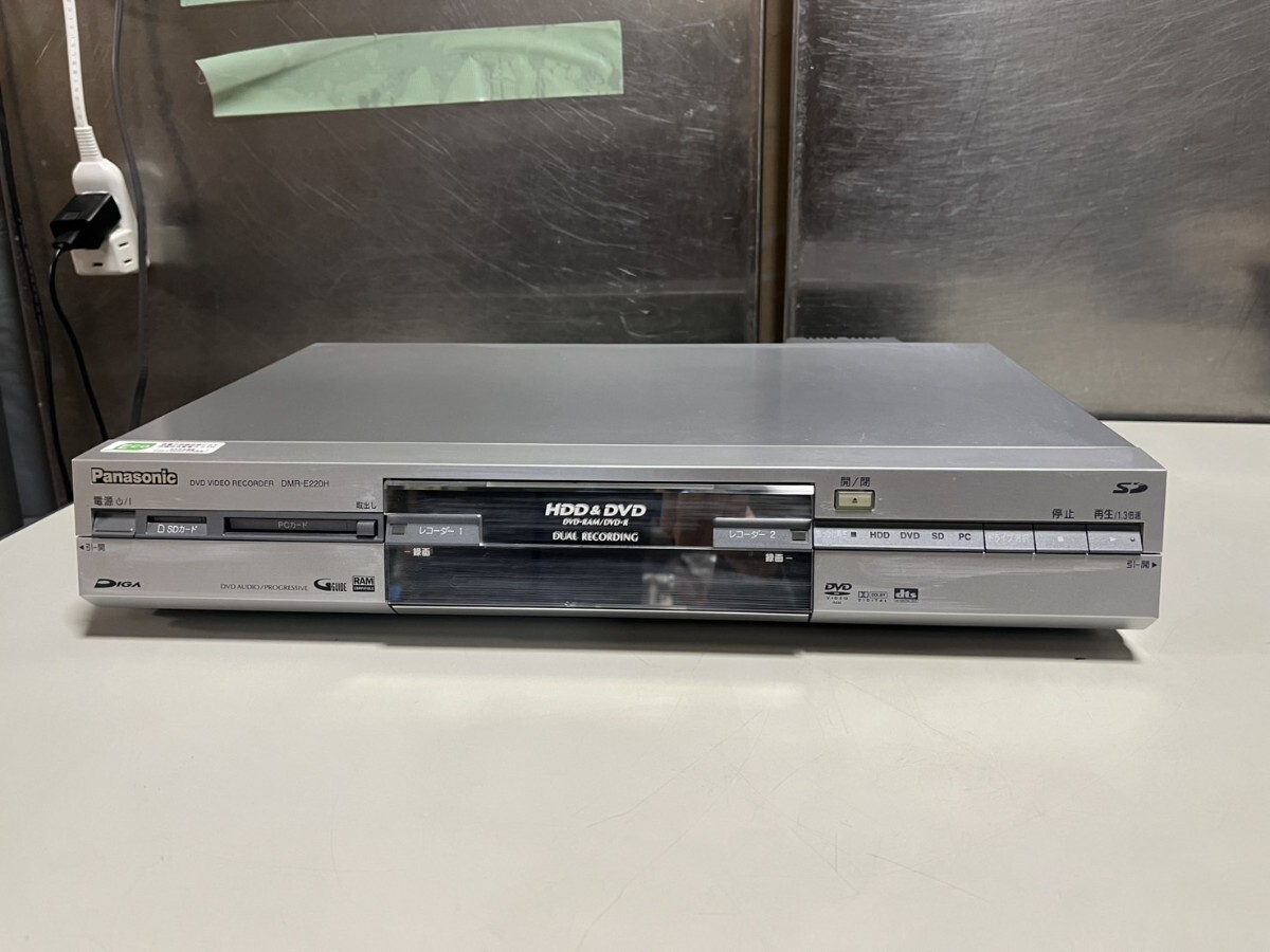  ○ Panasonic パナソニック DMR-E220H DVD VIDEO レコーダー HDD 160GB 稼働確認済 2004年制 中古品 ③