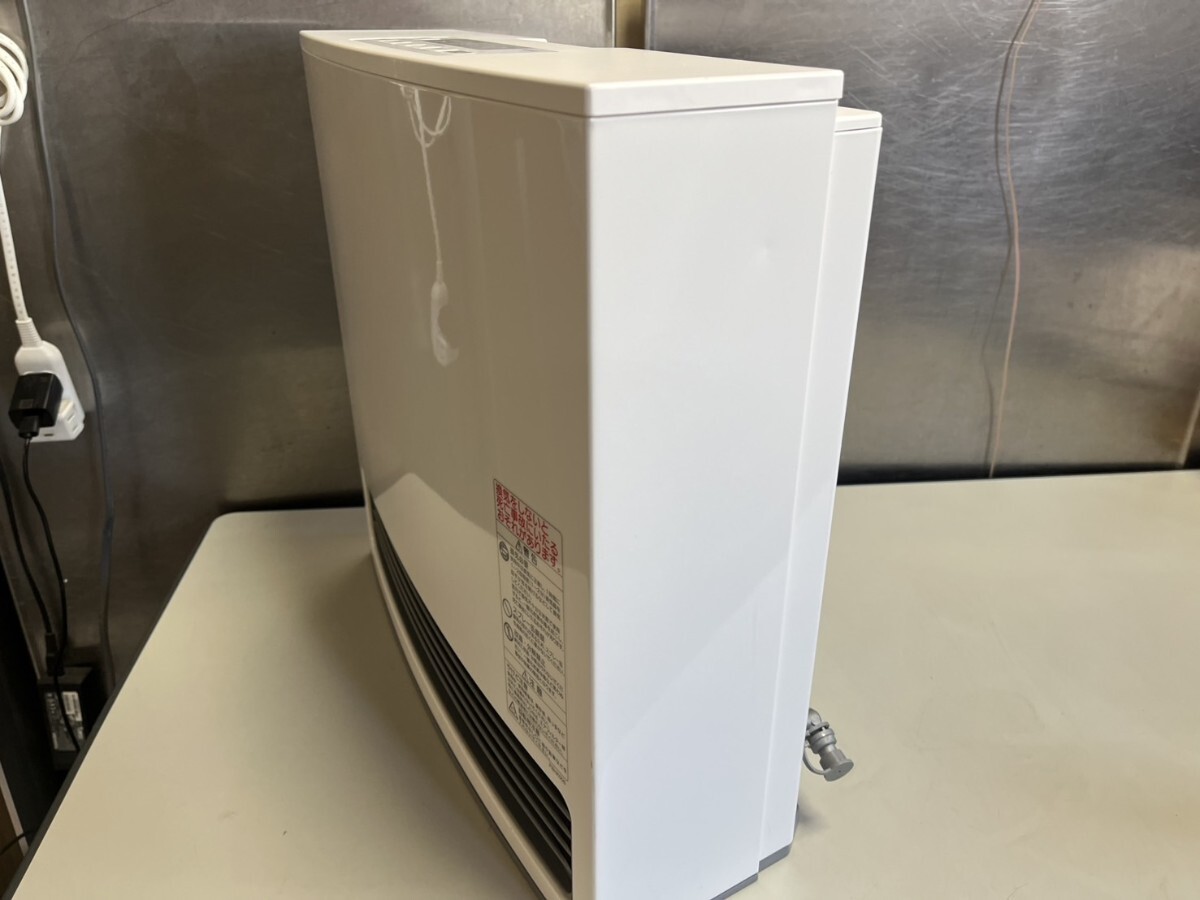 ○ NORITZ ノーリツ 都市ガス用 ガスファンヒーター GFH-4006S-W5 展示保管品 12A13A 未使用ガスホース付屬 ④