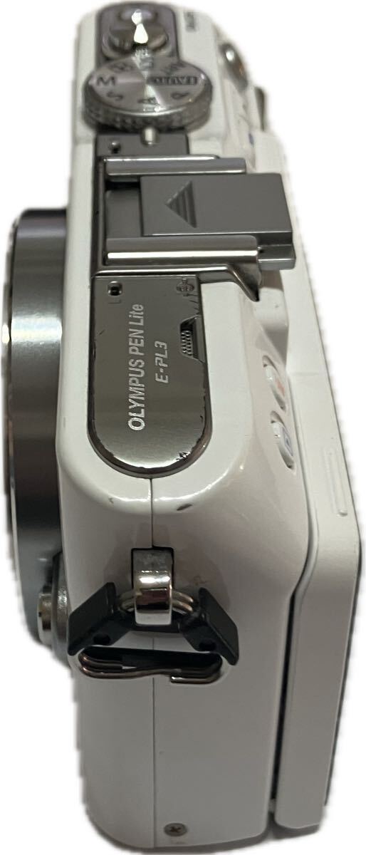 ★ストロボ付 極上美品★ オリンパス PEN Lite E-PL3 ボディ ホワイト #21900086