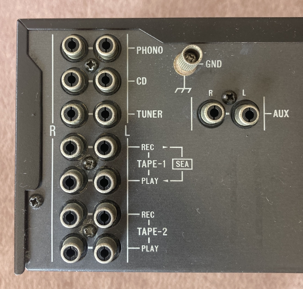 中古 通電確認問題無し VICTOR AX-S700 ダイナミックスーパーAプリメインアンプ_画像5