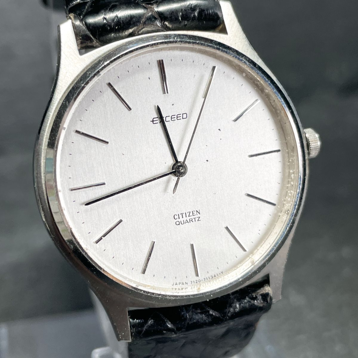 CITIZEN シチズン EXCEED エクシード 4-710657 腕時計 アナログ クオーツ 3針 シルバー文字盤 レザーバンド 新品電池交換済み 動作確認済み_画像2