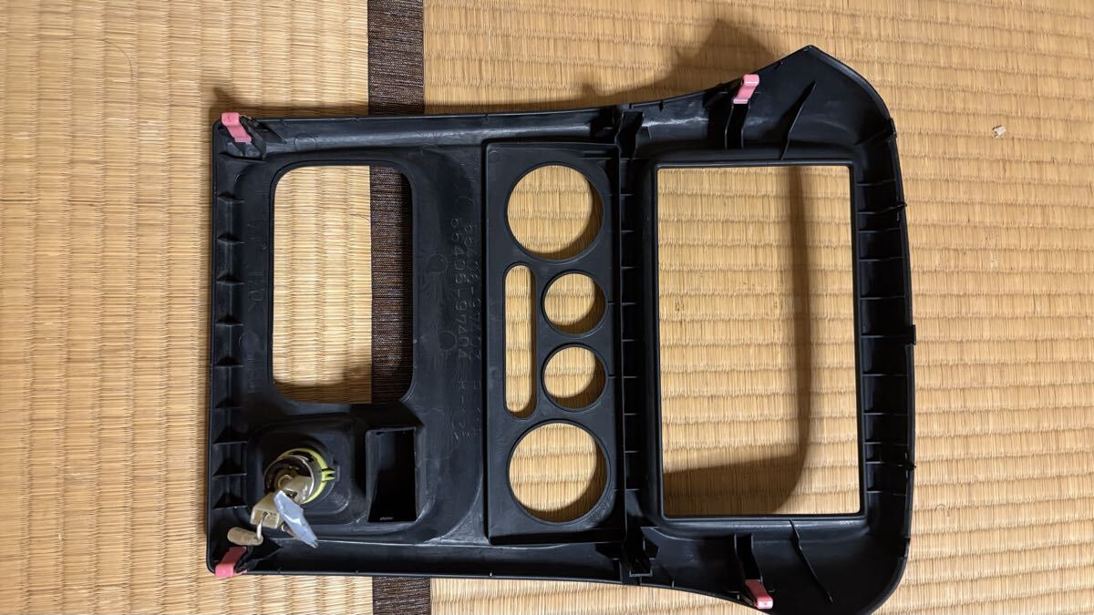 DAIHATSU ダイハツ YRV ターボ M201G M200G M211G K3-VE K3-VET パネル シガー 内装品 電装品 中古品 純正 センターパネル オーディオ_画像5