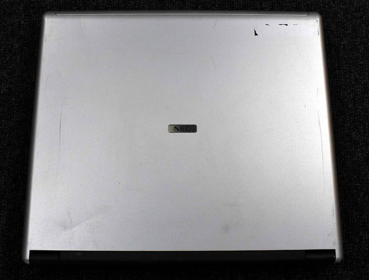 пуск подтверждено ( б/у товар ) NEC VersaPro VY12FBH-W CPU:Pentium M RAM:512M HDD: нет ( труба :KP982