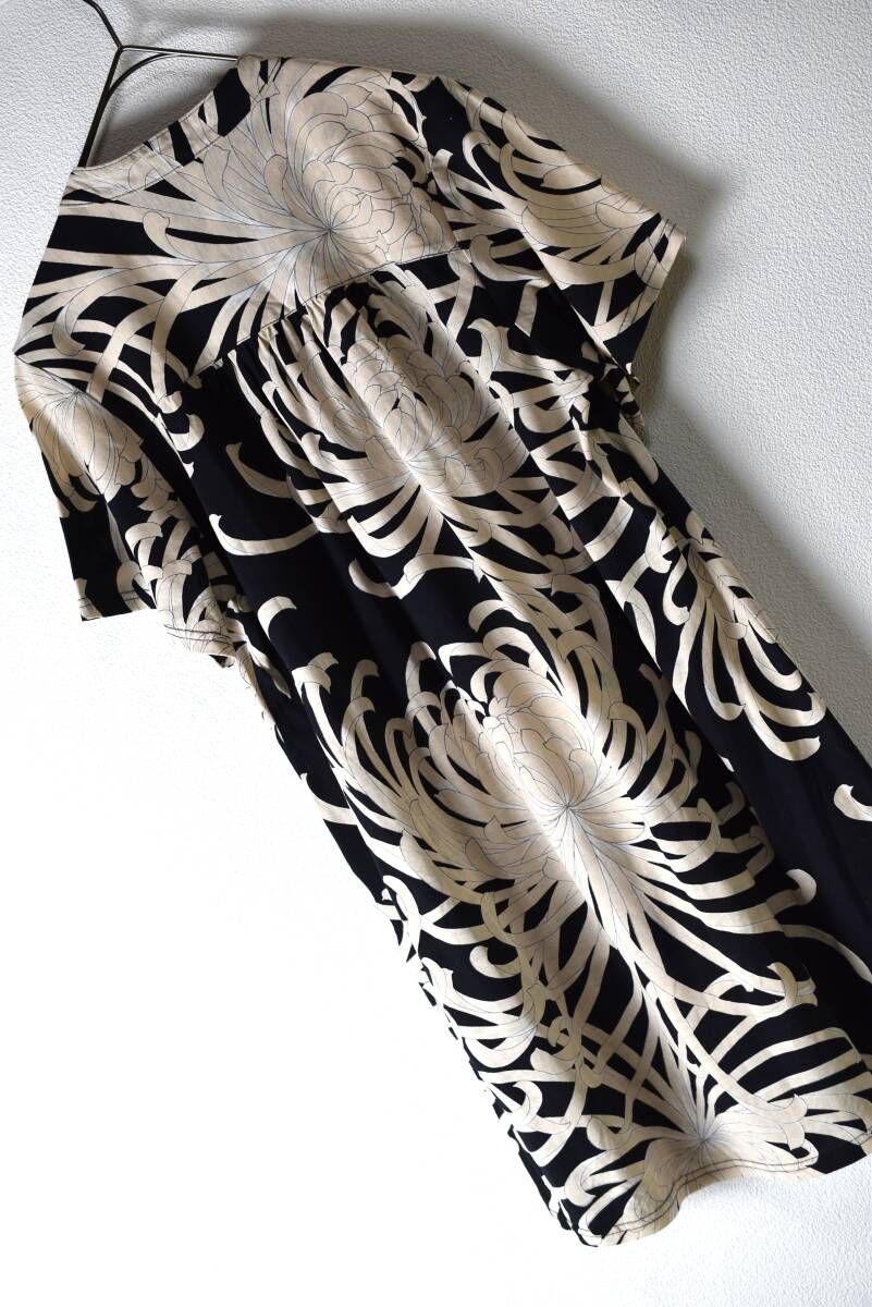 Pagong パゴン 彼岸花柄チュニックカットソー サイズL