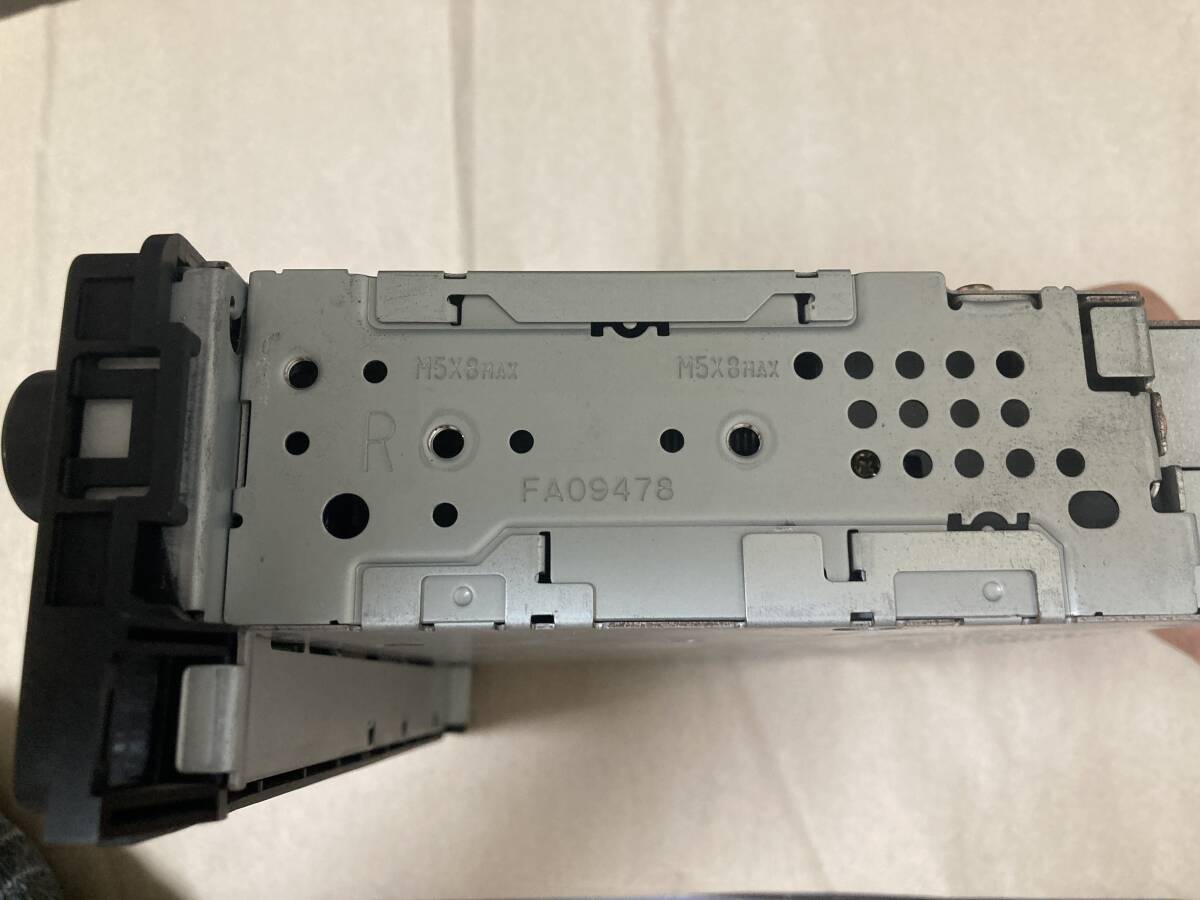 【純正品】トヨタ センチュリー GZG50 カセット ラジオ オーディオ プレーヤー 86120-40132 【送料無料】_画像5