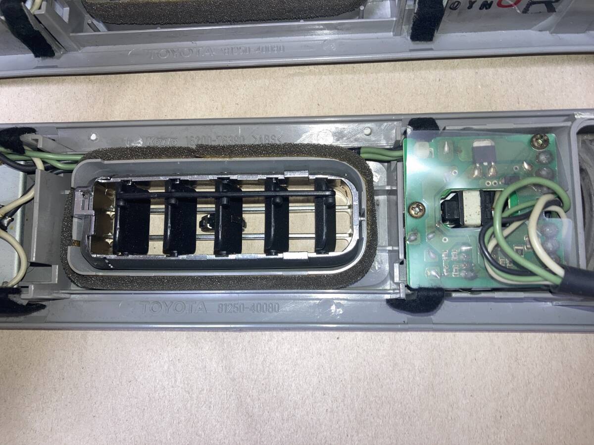 【純正品】トヨタ センチュリー GZG50 ルームランプ エアコン吹き出し口 【送料無料】_画像3