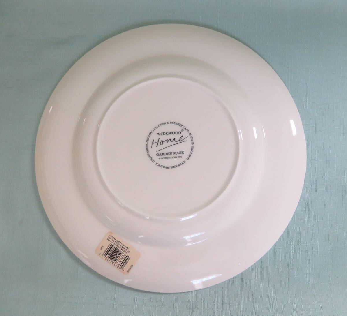 1601ナ◆未使用 WEDGWOOD HOME GARDEN MAZE ウエッジウッド ガーデンメイズ プレート 皿 直径約27.5cm 2枚◆_画像3