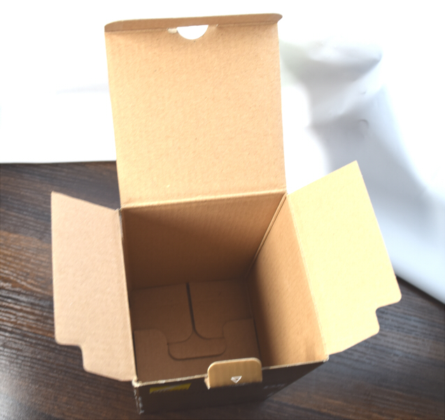 【元箱のみ】NIKON AF-S DX NIKKOR 35mm f/1.8G ニコン レンズ_画像4