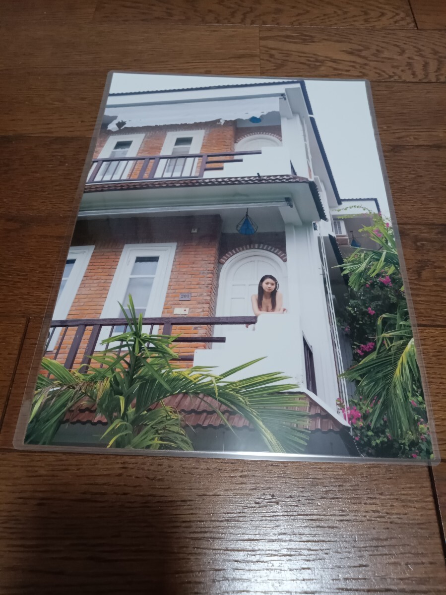 ★厚手ラミネート加工 150μ 切り抜き★ 牧野真莉愛 4ページ A4サイズ 23_画像4