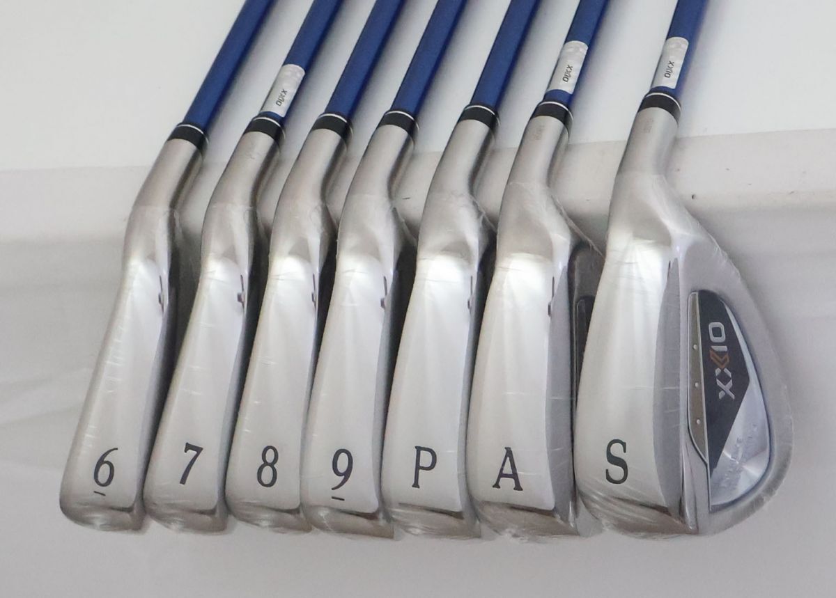 ●新品！ダンロップ★ゼクシオ-XXIO- 13（サーティーン）アイアン　7本セット　MP1300カーボン　SR　(81236