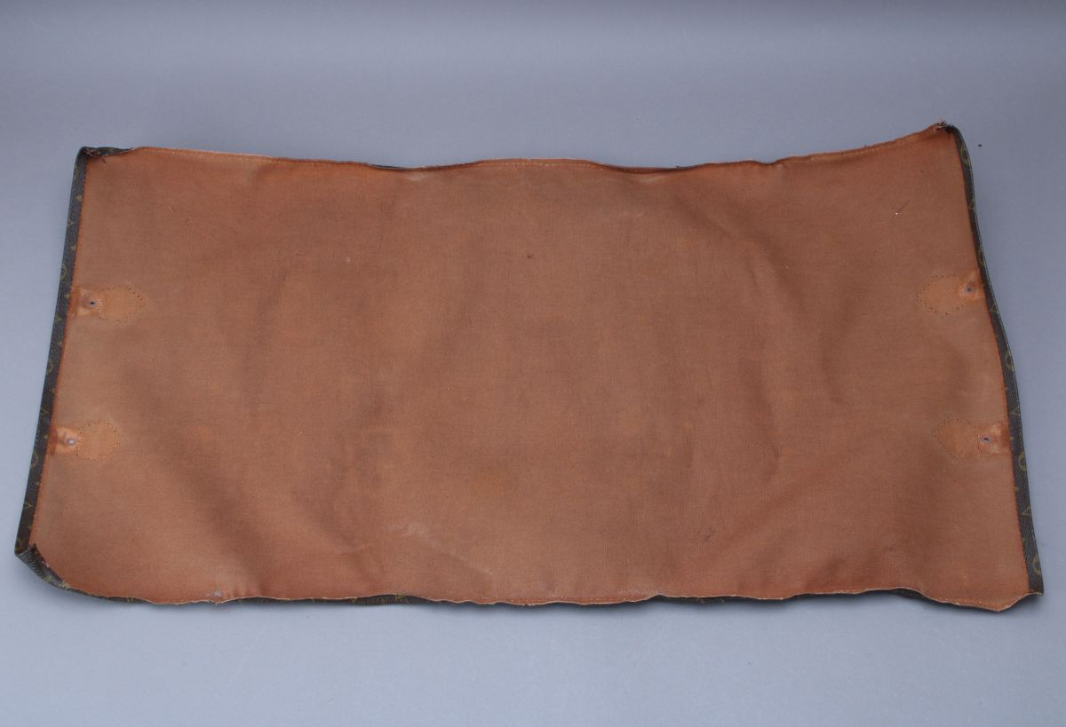 ルイヴィトン モノグラム ハギレ スピーディ35 約68cm×36cm 生地 1枚 本物 ハンドクラフト リペア バッグ 布地 鞄 ジャンク #60※0319-40