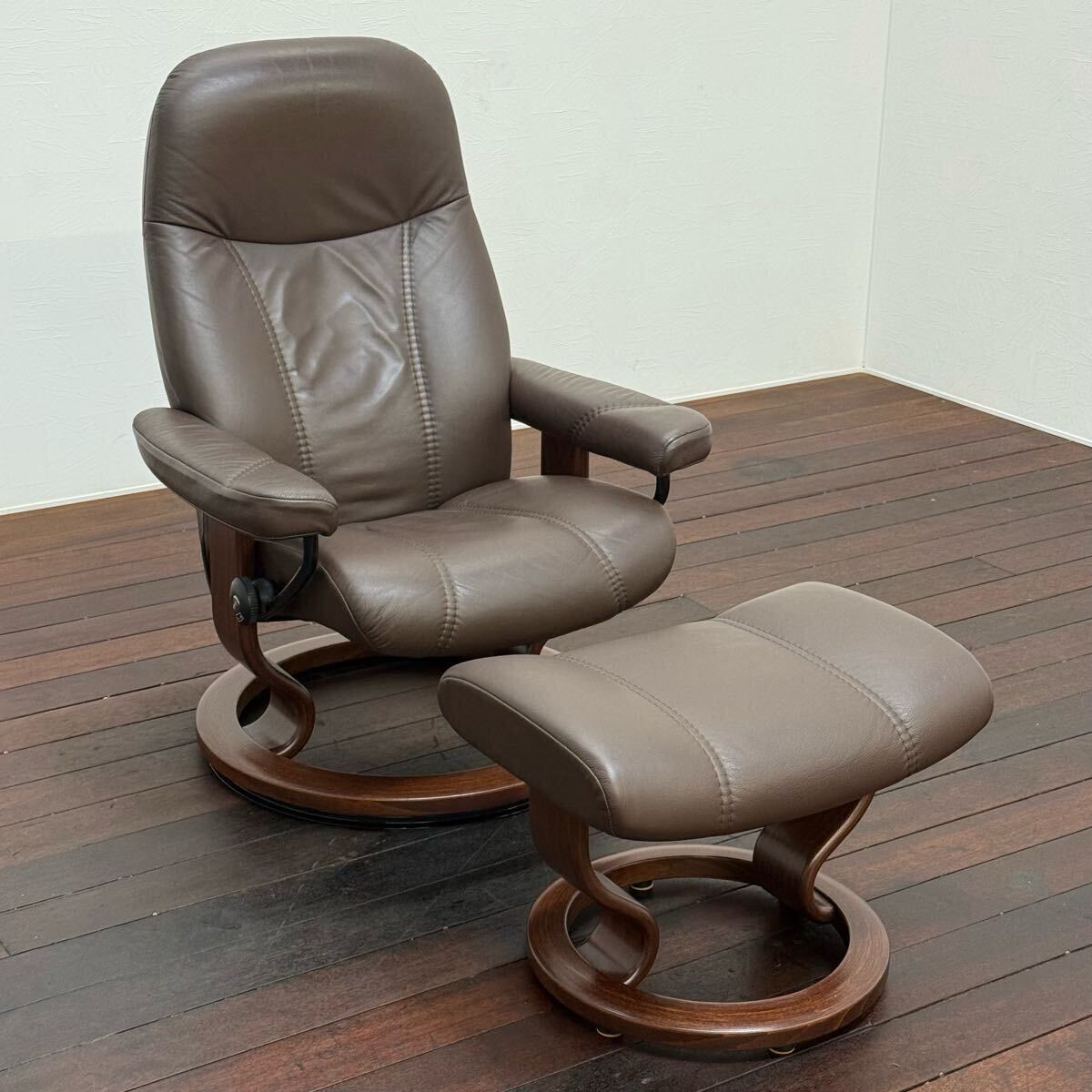 H19K74 EKORNES エコーネス コンサル リクライニングチェア