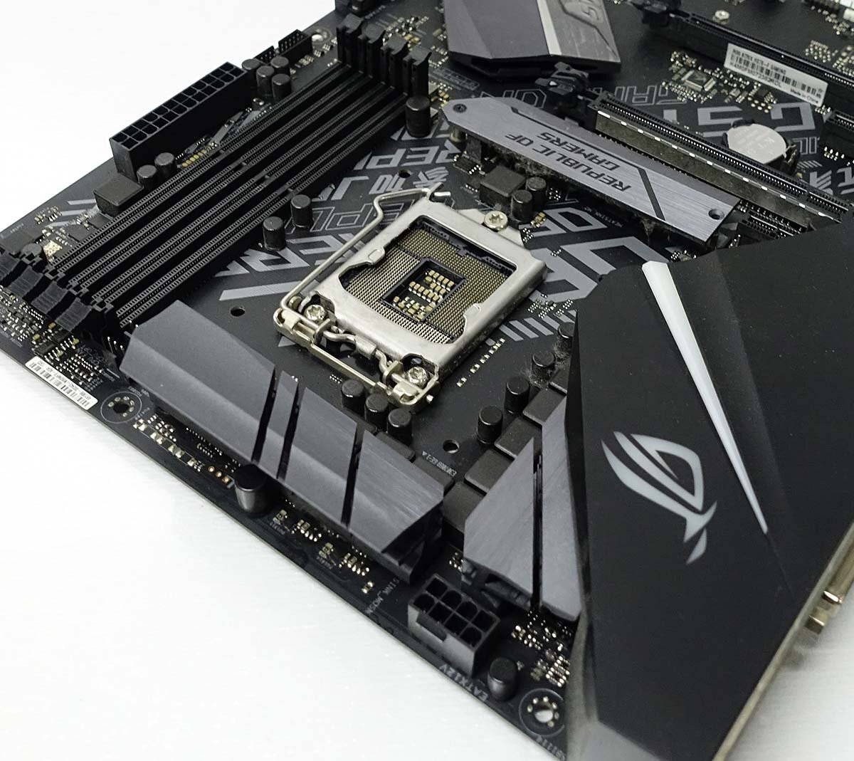 【ジャンク扱い】マザーボード ASUS ROG STRIX H370-F GAMING LGA1151/CPU無/パソコン パーツ PC 基盤 ゲーミング S091910