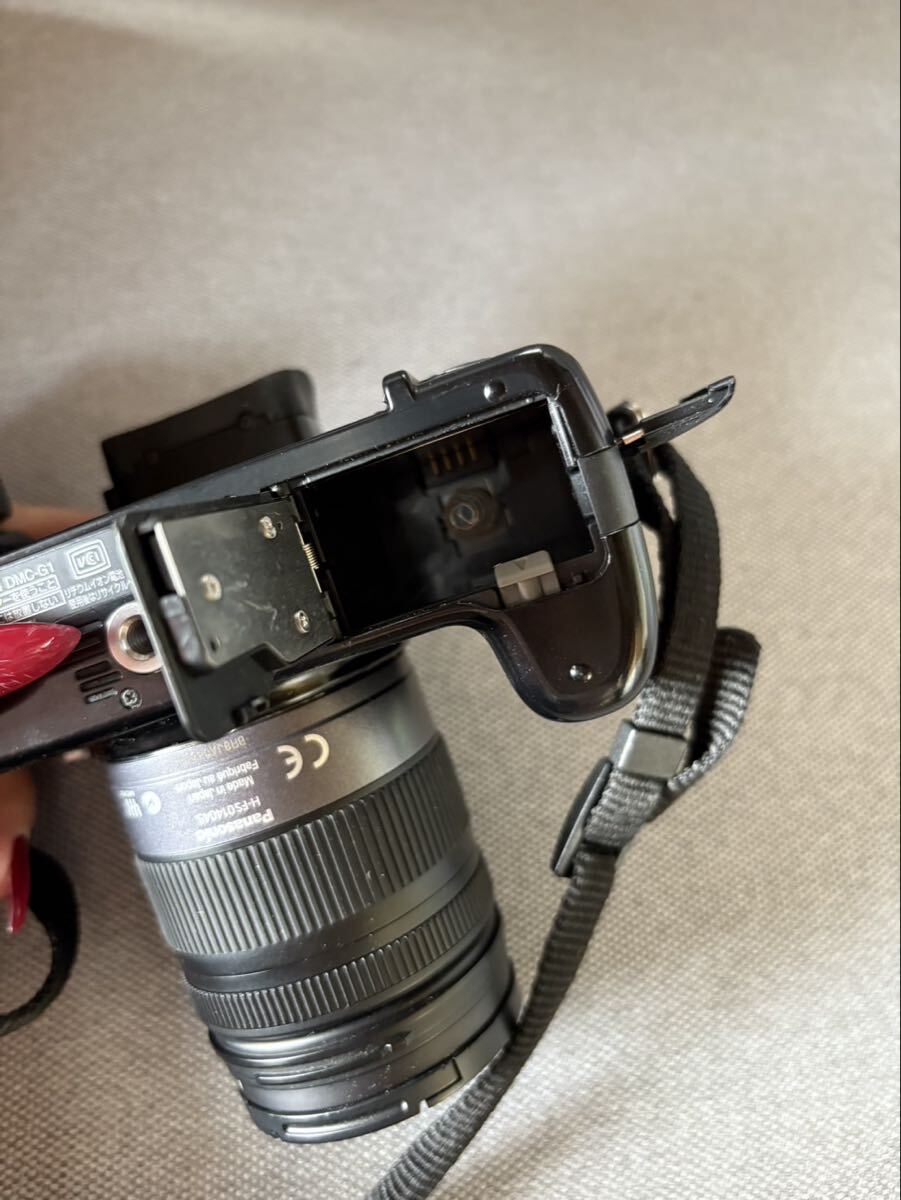 s433 パナソニック　デジタル一眼レフカメラ　LUMIX DMC-G1LUMIX G VARIO 14-45mm/F3.5-5.6 ASPH H-FS014045