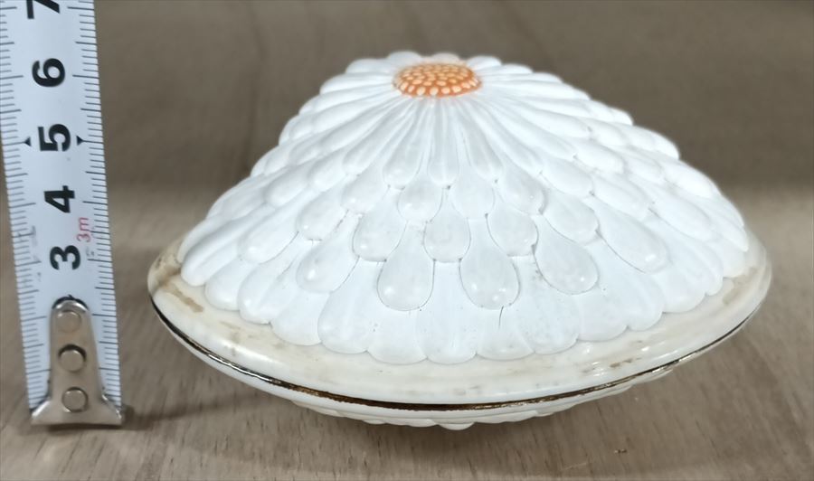  коробочка с благовониями .. сверху моллюск коробочка с благовониями .. соединять. ... чайная посуда коробка 