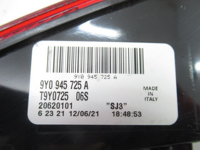 《LED点灯OK》 ポルシェ カイエン 958 後期 純正 左 リア リフレクター 【 9Y0 945 725 A 】 (M011159)_画像6