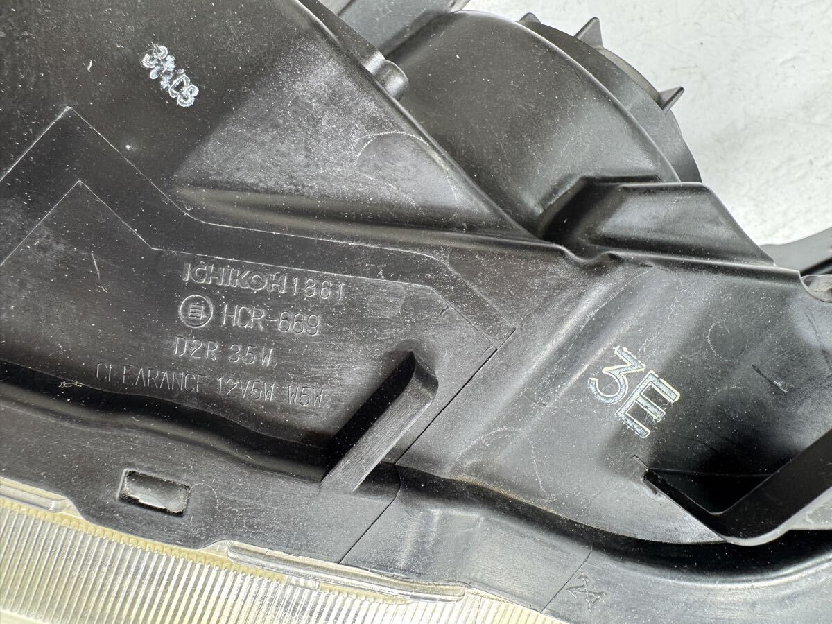 状態良好 無傷、スバル エクシーガ 純正HIDキセノン、ICHIKOH 1861 YA4 YA5 YA9 YAM、左右ヘッドライトセット、HCHR-669,3E刻印 (276)_画像8