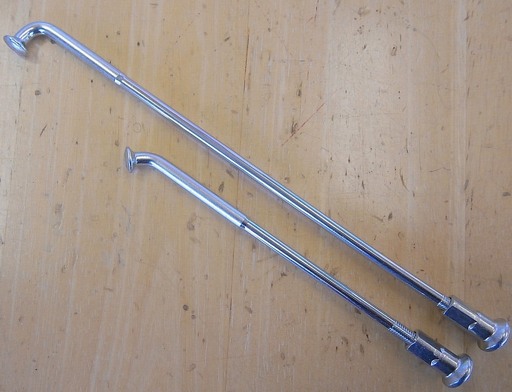 TW200 純正 リアホイールスポーク 新品未使用品