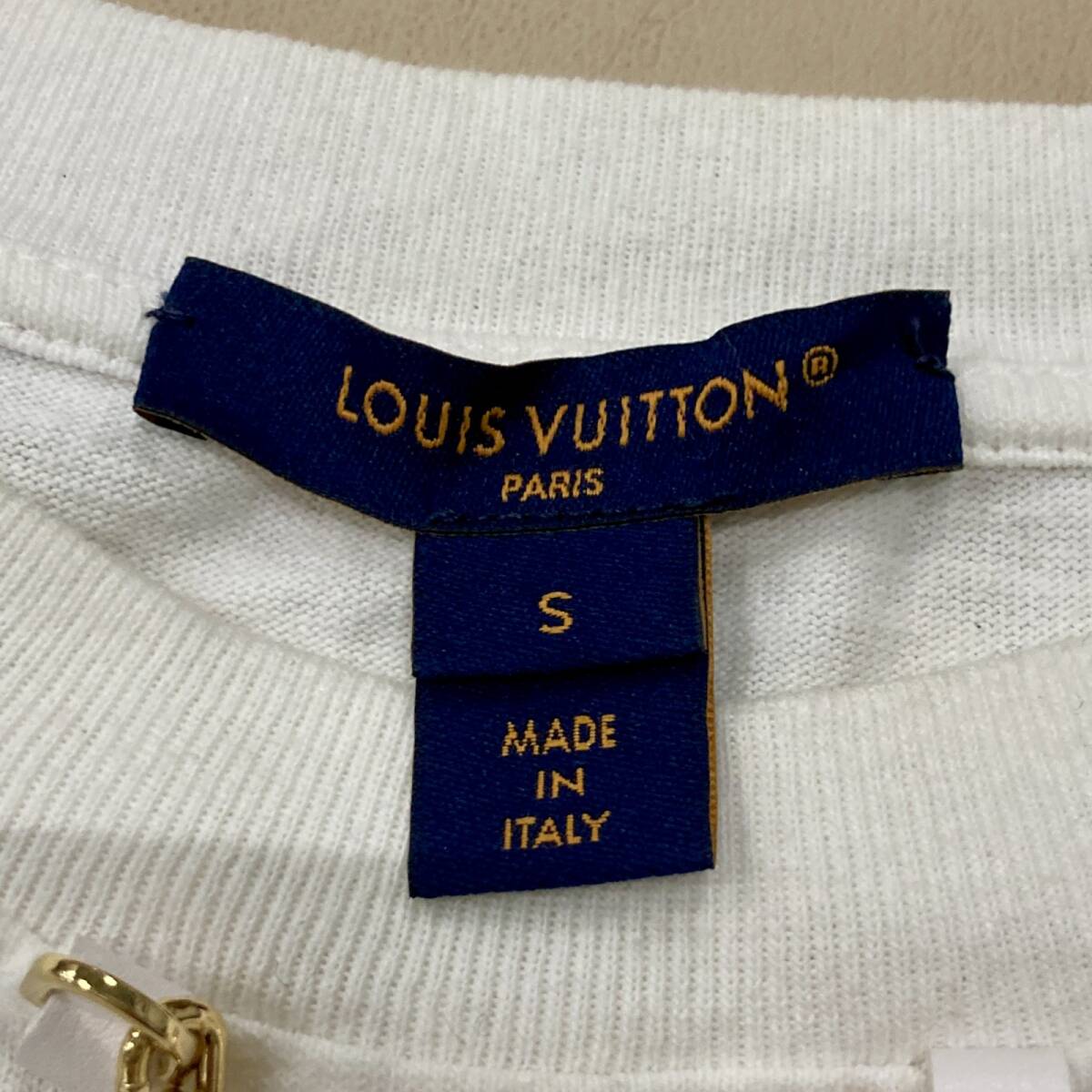 ☆ LOUIS VUITTON ルイ?ヴィトン LVパッチ クロップド Tシャツ 半袖 トップス イタリア制 サイズS メンズ 0.16kg