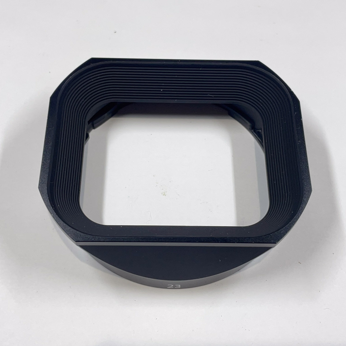 【絶版 良上品〜美品 即決 】FUJIFILM 純正 角形メタルレンズフード LH-XF23 ( XF 23mm F1.4 R 用) キャップ無し / genuine lens hood_画像1