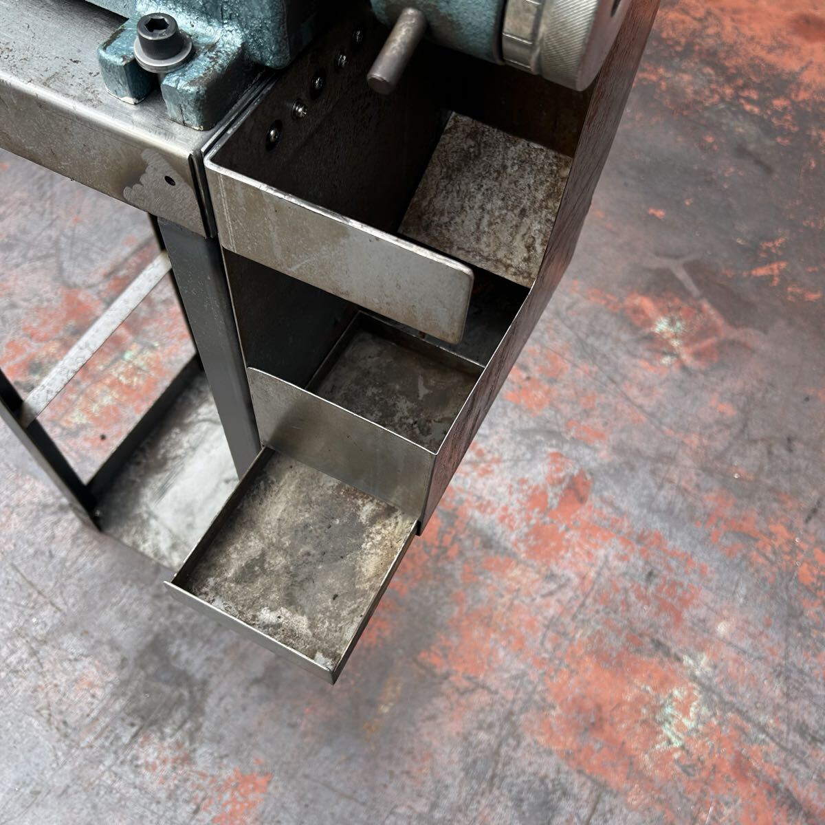 T2052 AMADA Amada золотой type шлифовальный станок * модель неизвестен 100V 50/60Hz шт. имеется [ рабочее состояние подтверждено ]