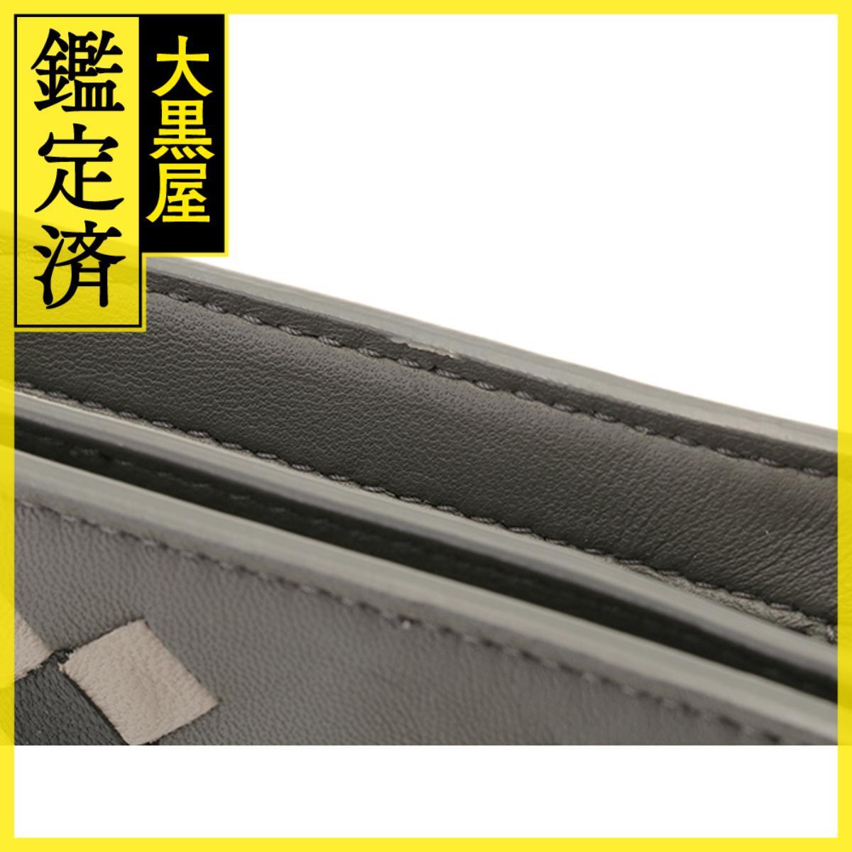 BOTTEGA　VENETA　ボッテガ?ヴェネタ　イントレチャート クラッチバッグ　グレー　ブルー　ブラック　レザー　546882