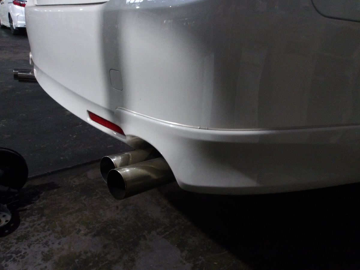 338101★GRX130/マークＸ 【メーカー不明】リア マフラー★左右出し★ワンオフ品★エンジン型式 4GR-FSE★棚落ち無し★