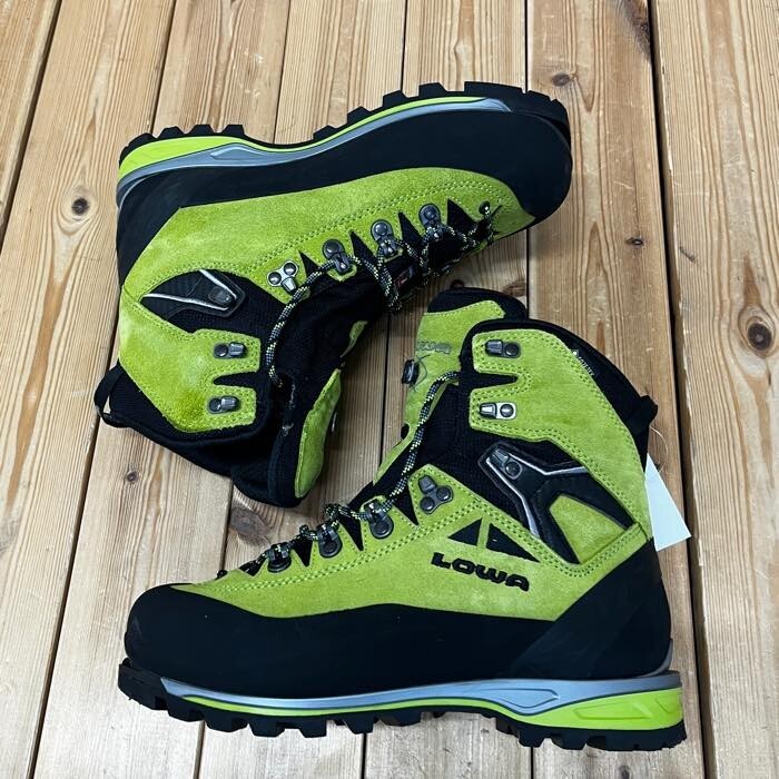 ◆1円スタート◆LOWA アルパインエキスパート2　GTX　25.2 登山靴 トレッキング ハイキング アウトドア シューズ mc01076448