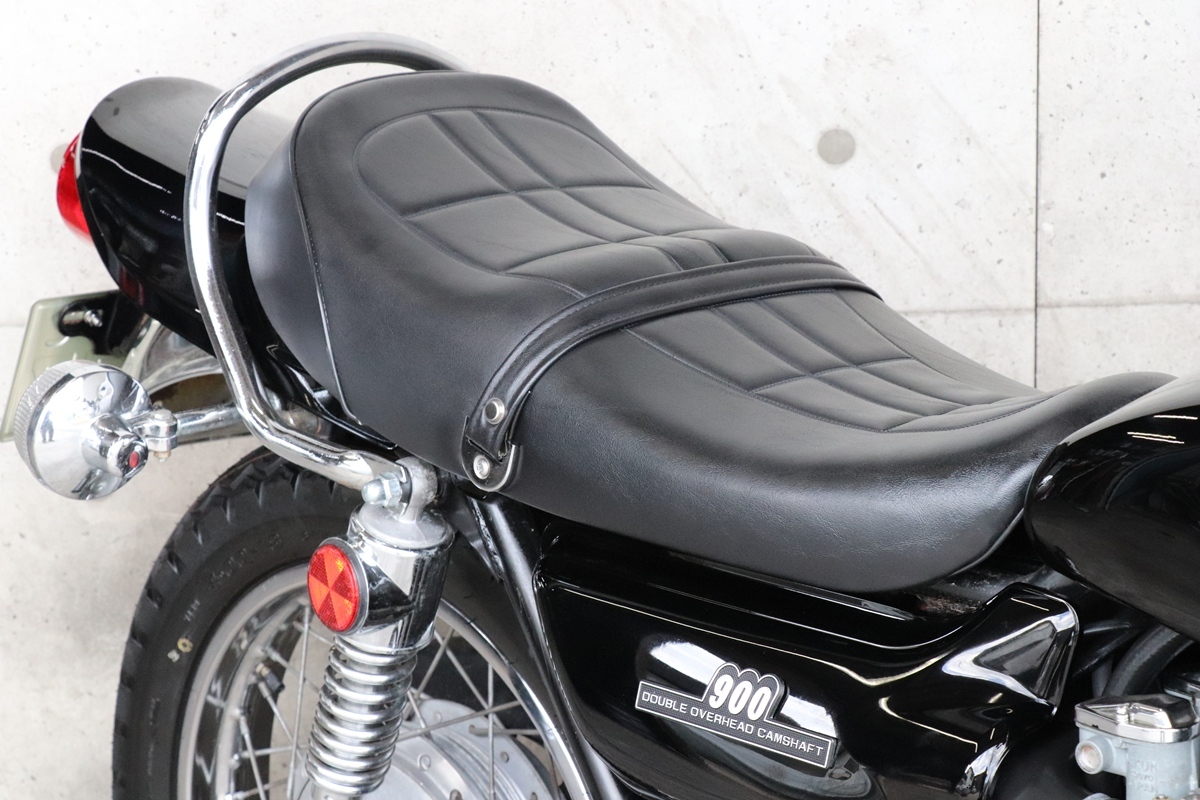 橫浜～　Kawasaki　Z1　74年?。?Ｂ　黒豆　ブラック爆発仕様　カスタム　綺麗　車検３年付　好調