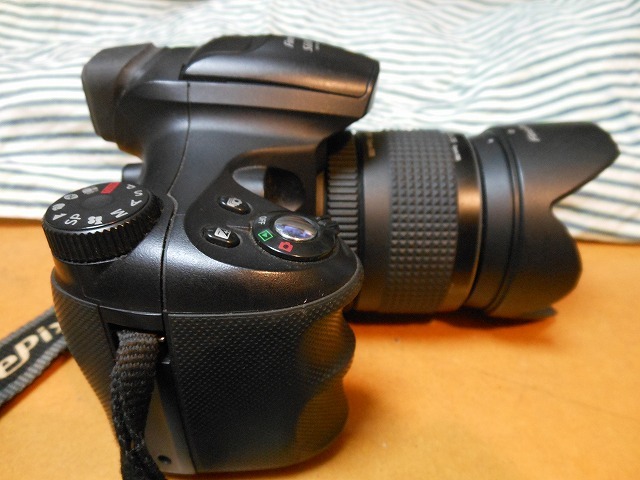 デジタルカメラ　富士フィルム　finepixs6000fd 　レンズ28～300　中古品