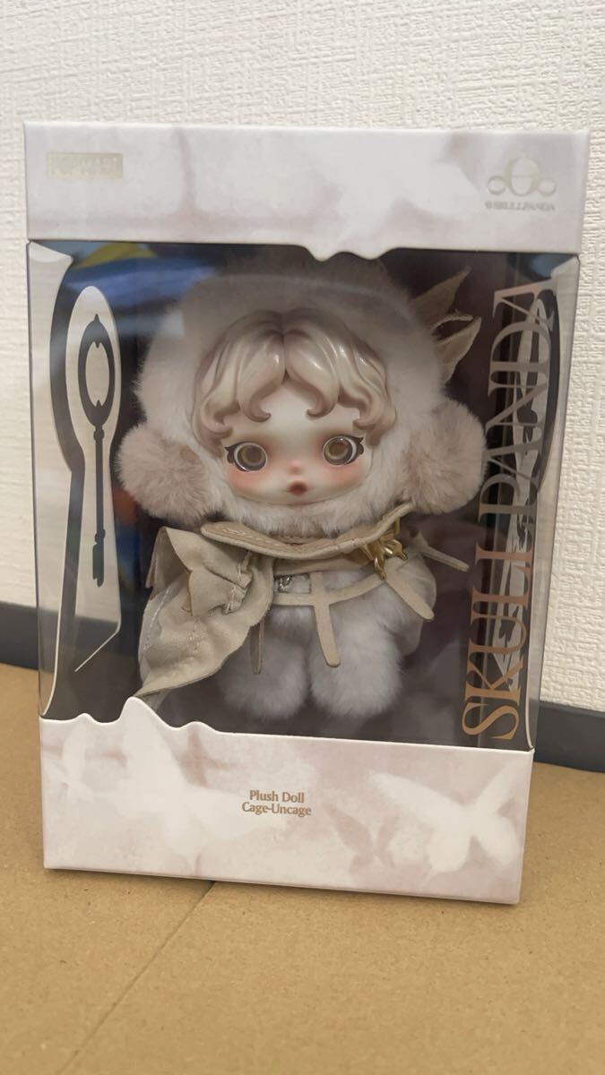 上海限定 SKULLPANDA レア　ぬいぐるみペンダント 上海限定】SKULLPANDA POP UP限定ぬいぐるみペンダント - メルカリ