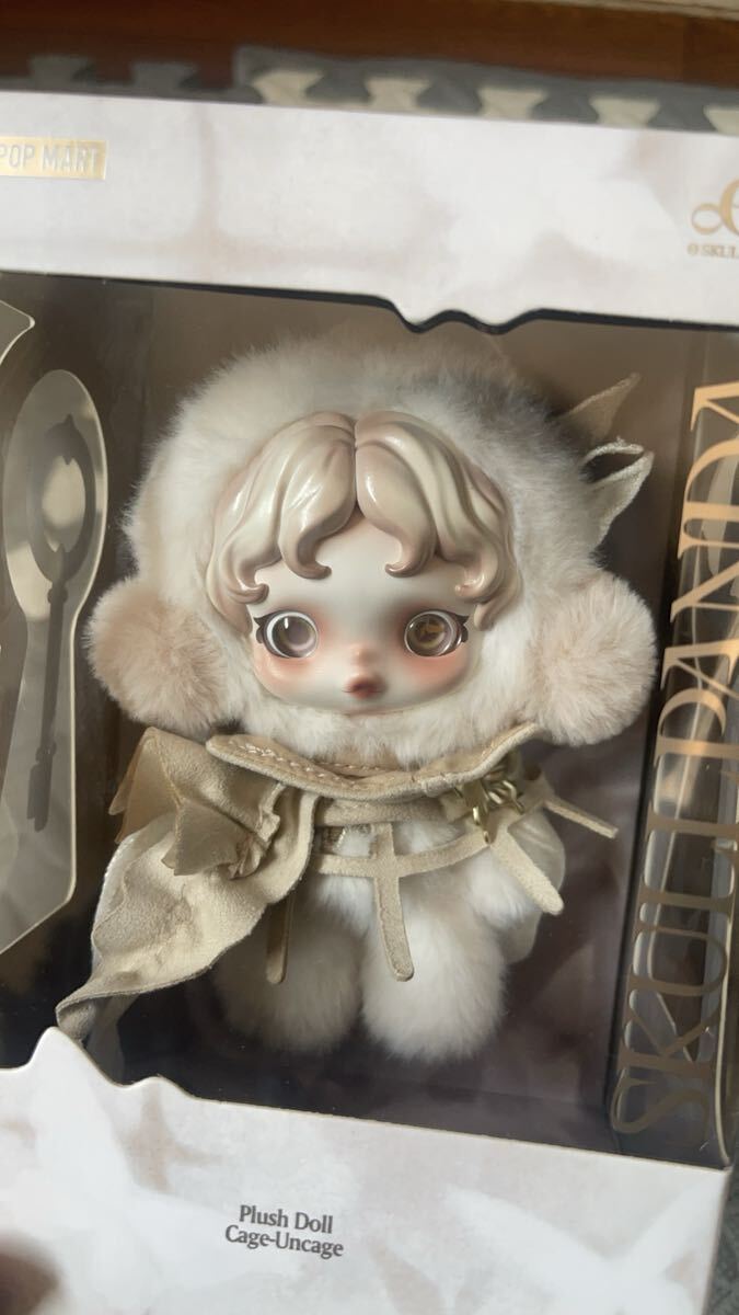 上海限定 SKULLPANDA レア　ぬいぐるみペンダント 上海限定】SKULLPANDA POP UP限定ぬいぐるみペンダント - メルカリ